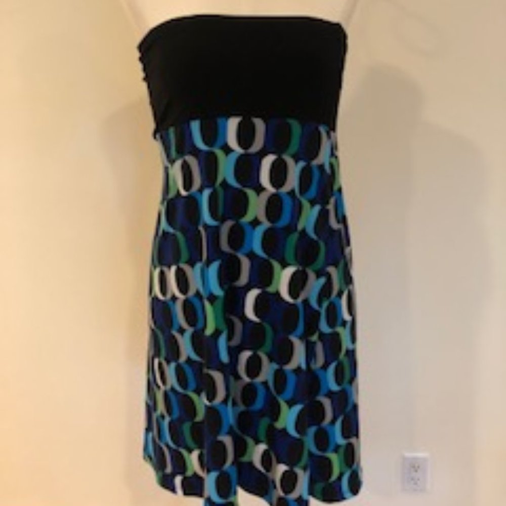 MULTI USE STRAPLESS DRESS OR SKIRT - Picture 2 of 2